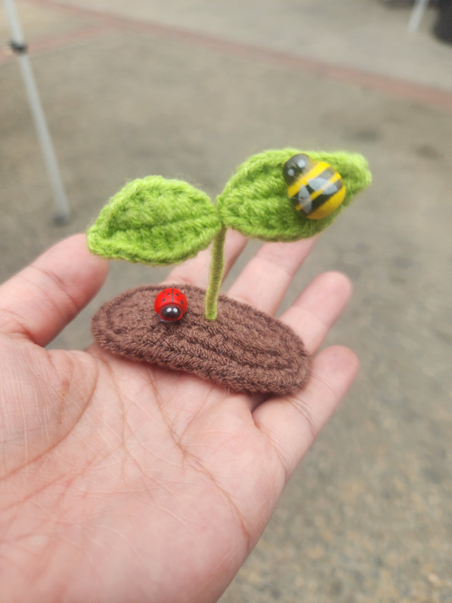 Crochet Leaf Sprout Clip